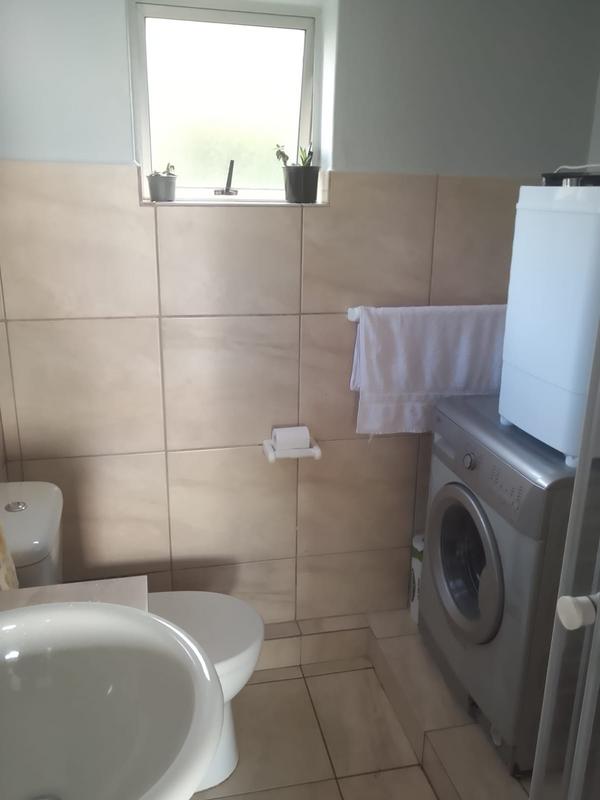 1 Bedroom Property for Sale in Gordons Bay Western Cape